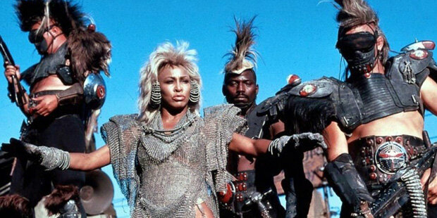 mad-max-beyond-thunder-dome-filmloverss