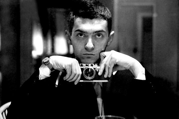 Stanley Kubrick’in Gençlik Yıllarında Çektiği 7,000’den Fazla Fotoğraf Yayınlandı!