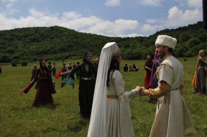 Birleşen Gönüller