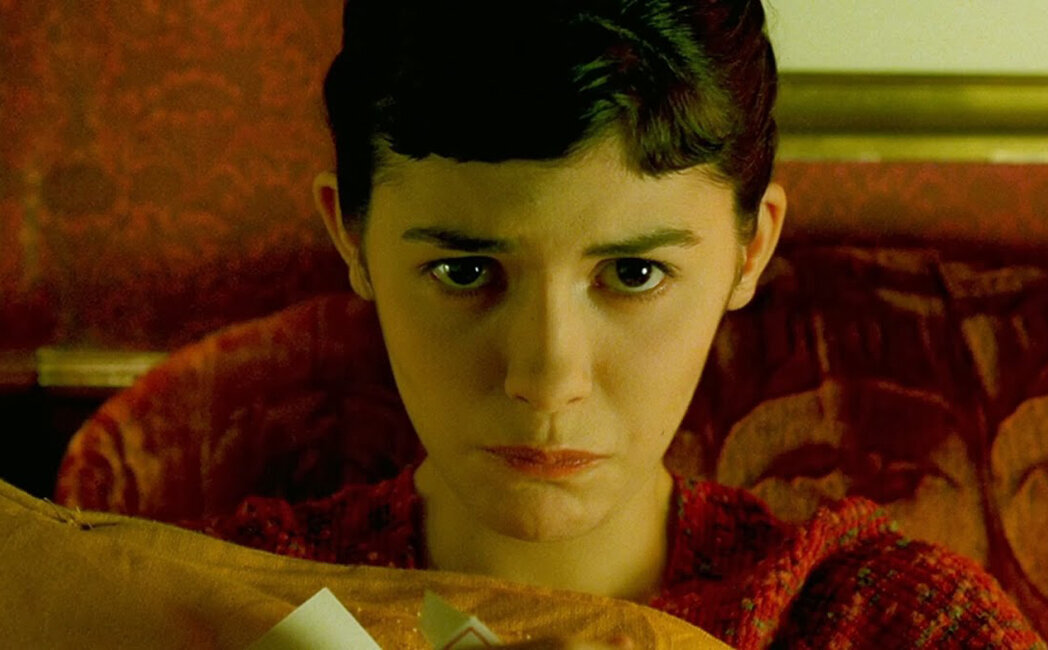 148 Filmden Derlenen Muazzam Bir Video: Looking At You