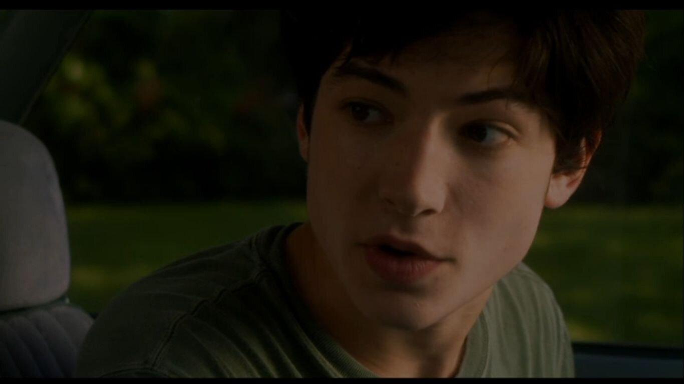 Ezra Miller Artık Flash!