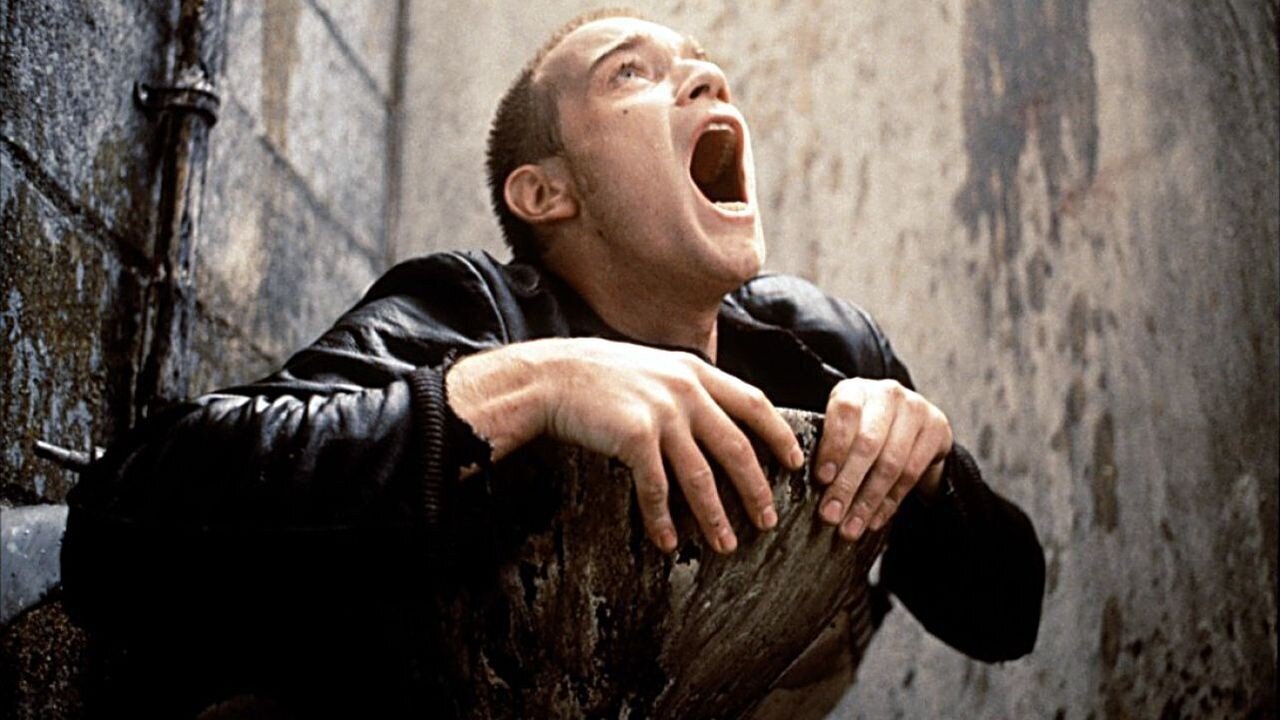 trainspotting_ewan_mcgregor_2-3-filmloverss