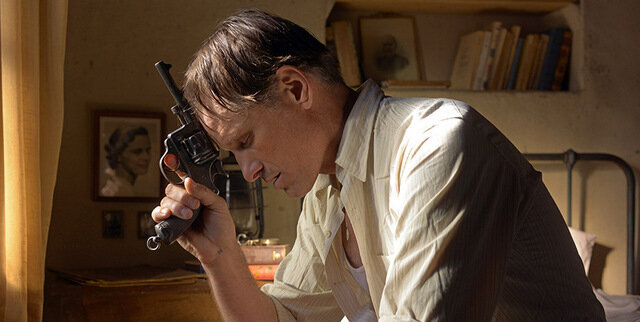 Far-From-Men-1-filmloverss