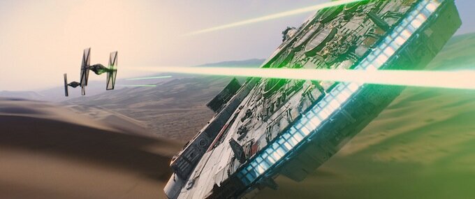 star-wars-the-force-awakens-millenium- Filmloverss