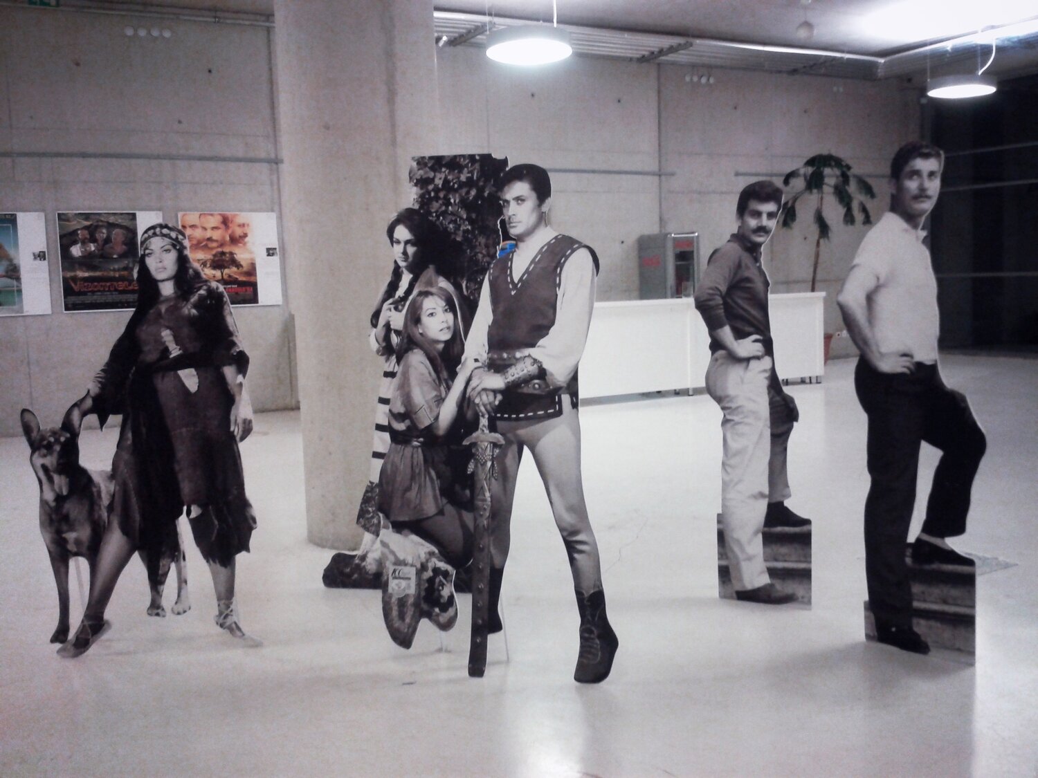 100. Yılın Son Günlerinde Görülebilecek İki Sergi Önerisi