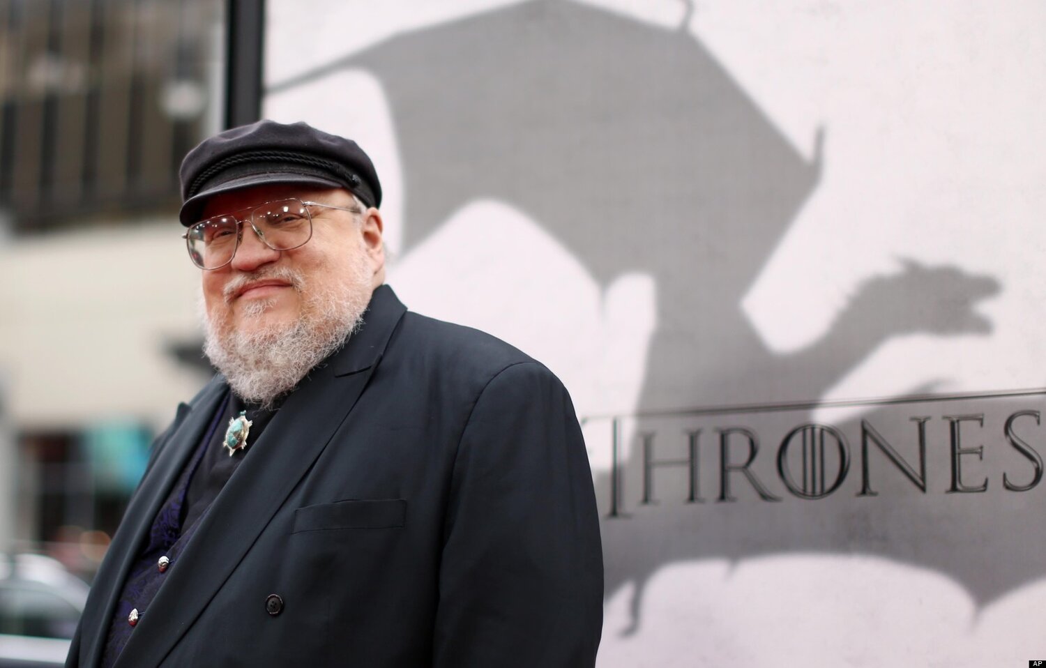 George R.R. Martin: Interview’u Benim Salonumda Gösterin!