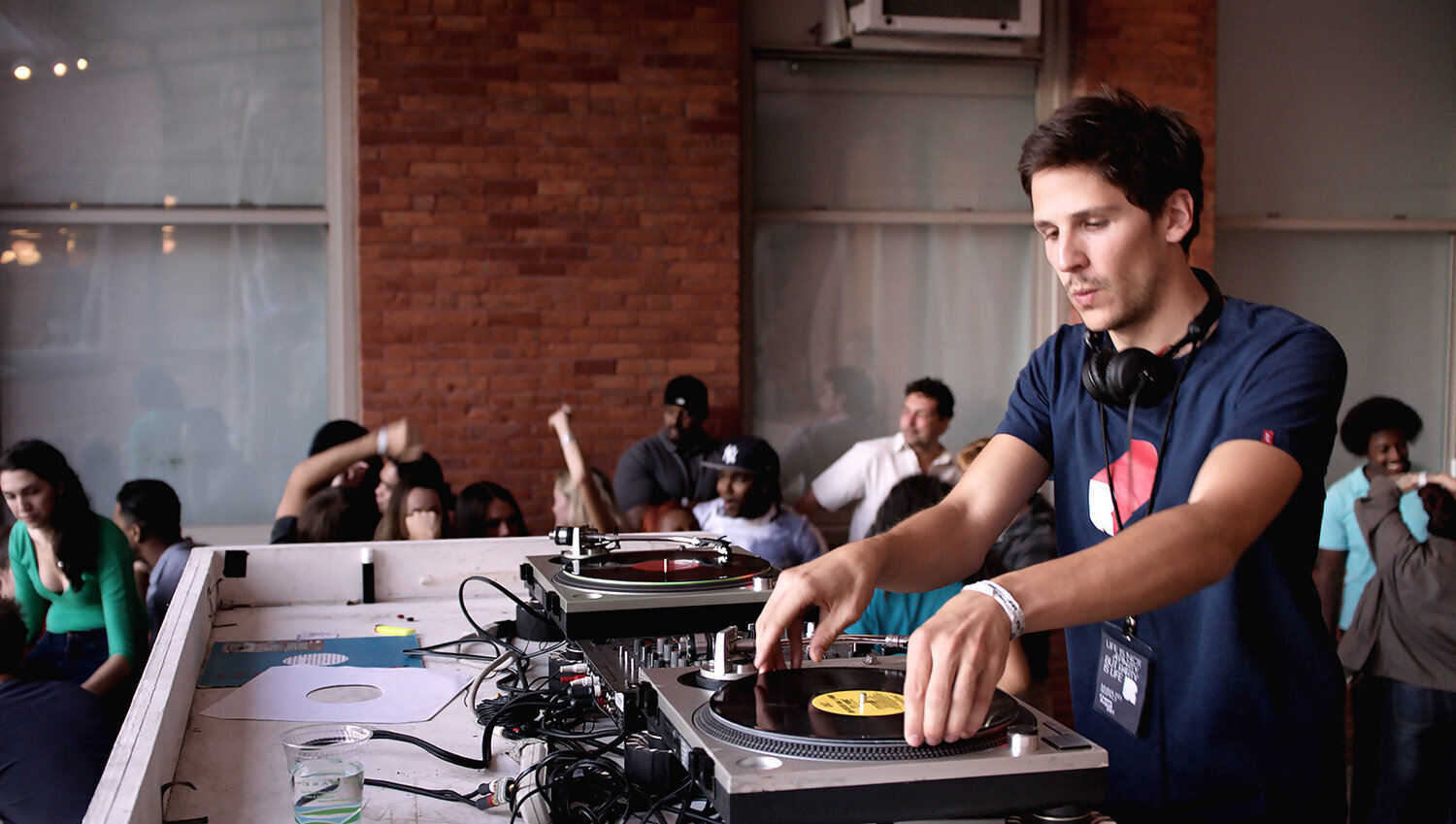 Daft Punk’lı Eden Filminden Yeni Fragman Yayınlandı!