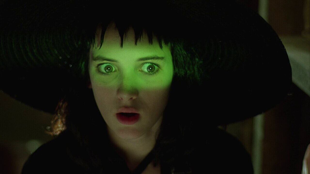 Winona Ryder Beetlejuice 2’nin Sözünü Verdi!