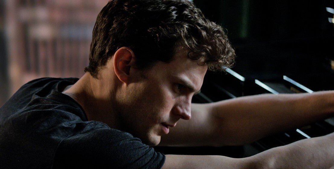 Grinin Elli Tonu’na Bol Yıldızlı Soundtrack!