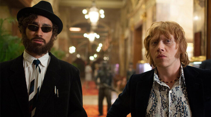 Rupert Grint’li Moonwalkers’tan İki Yeni Klip Yayınlandı