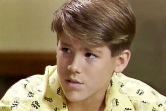 ryan-reynolds-hillside-filmloverss