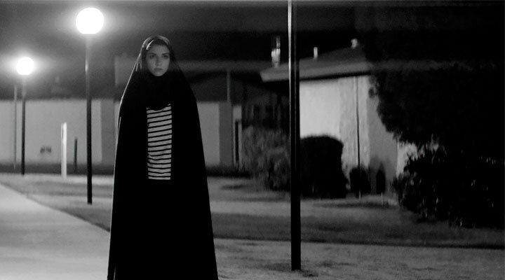 Yakında: Gece Yarısı Sokakta Tek Başına Bir Kız