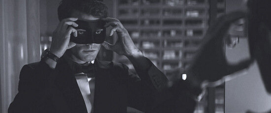 fifty-shades-darker-jamie-dornan-filmloverss