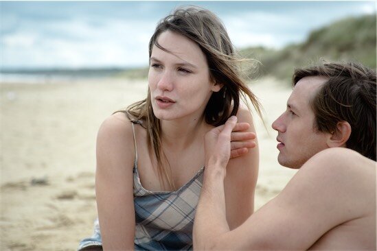 isiltili-hayat-high-society-34-istanbul-film-festivali-filmloverss