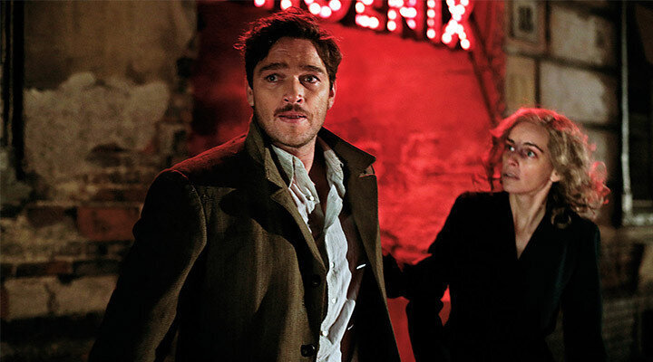 Yüzündeki Sır – Phoenix