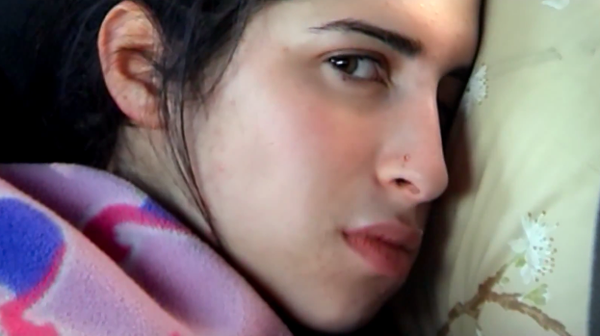 amy-winehouse-belgeseli-amy-filmloverss
