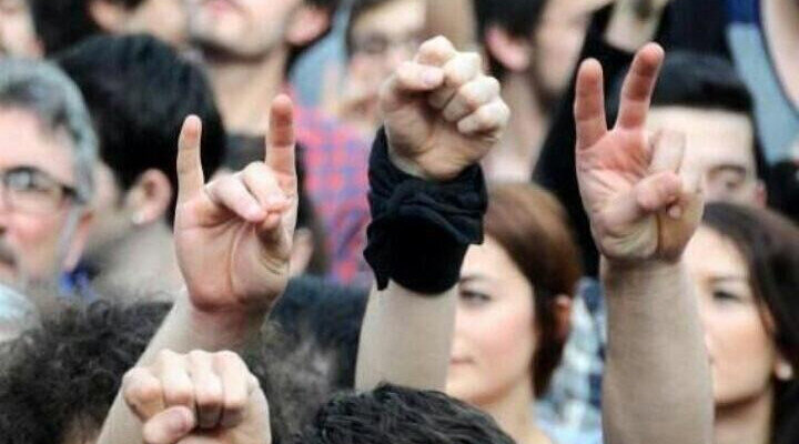 Barışa Adanmış Şarkılar