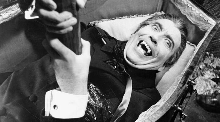 Christopher Lee Filmlerinden Şarkılar