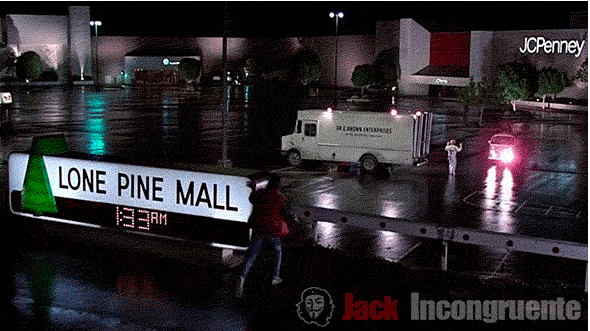 Twin-Pines-Mall-back-to-the-future-filmloverss