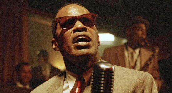jamie-foxx-ray-1-filmloverss