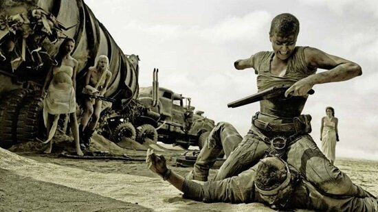 mad-max-fury-road-charlize-theron-furiosa-tom-hardy-filmloverss