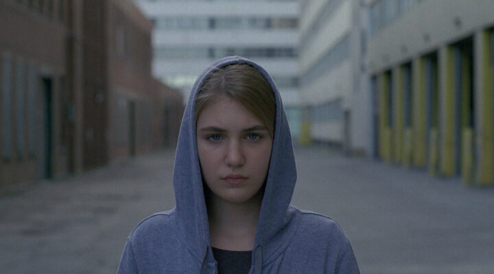 Bilinç Denilen Uçurumun Eşiğinde: Endorphine