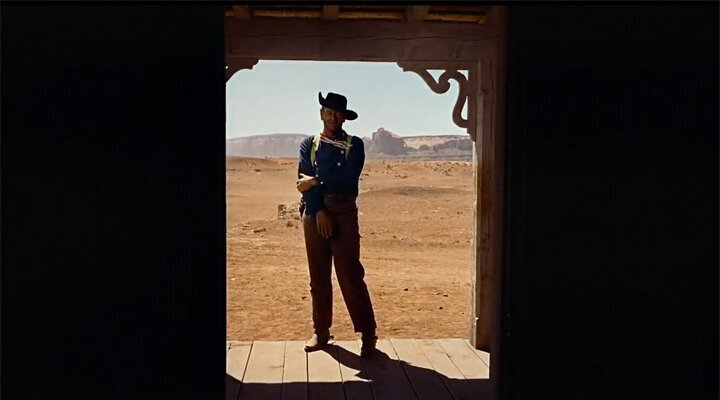 Büyülü Fenere O İlk Bakış: Açılış Sekansları