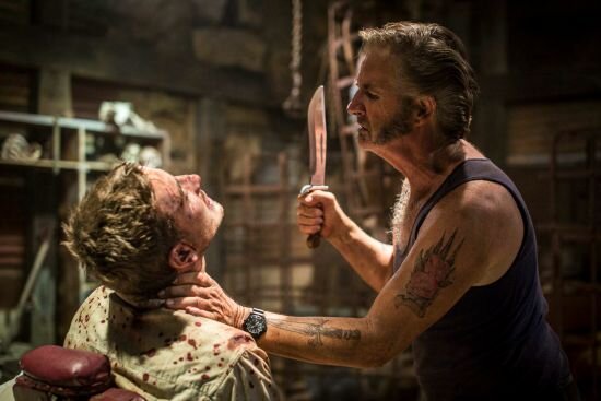 gercek-hikayelerden-esinlenmis-10-korku-filmi-wolf-creek