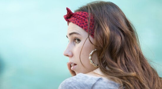 Bleeding-heart-zosia-mamet-filmloverss