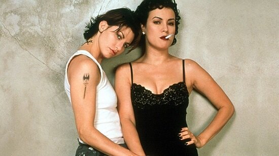 bound-1996-filmloverss