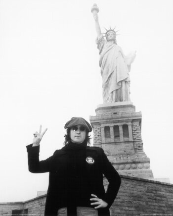 john-lennon-peace-filmloverss