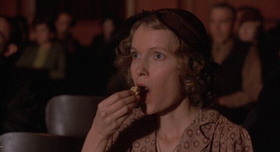 the-purple-rose-of-cairo-mia-farrow-filmloverss