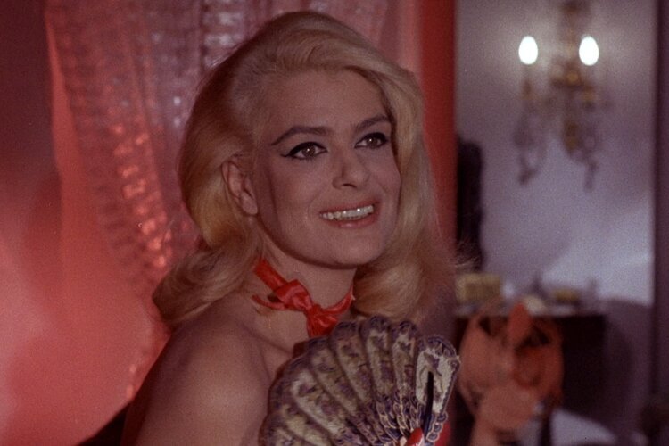 Elizabeth Lipp - FilmLoverss