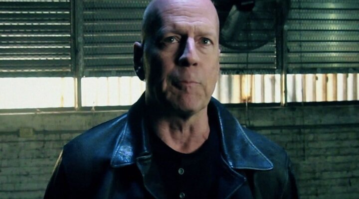 Bruce Willis’li Extraction’dan İlk Fragman Yayınlandı!