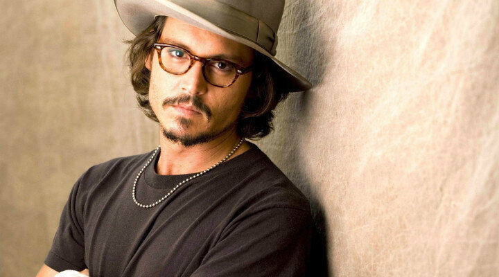Johnny Depp Sherlock Gnomes Karakterine Ses Verecek