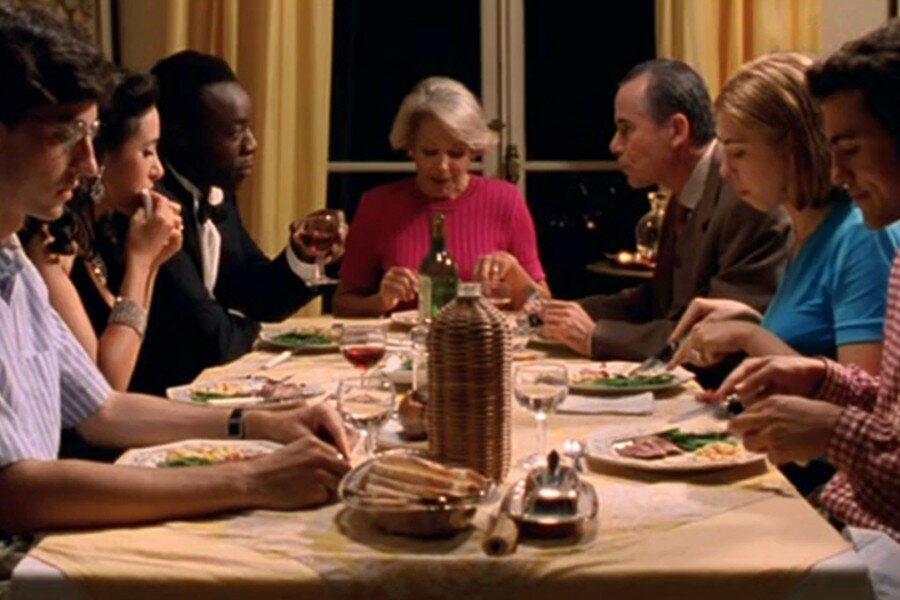 François Ozon: Sitcom ve Geleneksel Ailenin Yıkımı