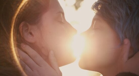 blue-is-the-warmest-color-kechiche-emma-adele-filmloverss