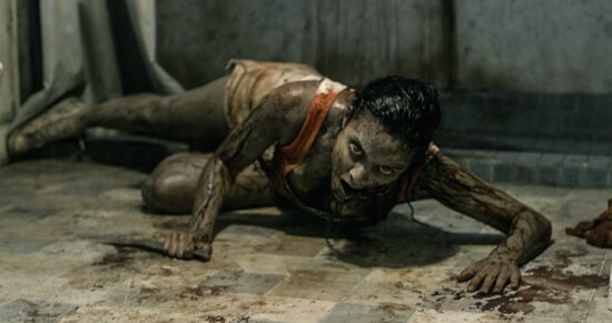 evil-dead-2013-filmloverss