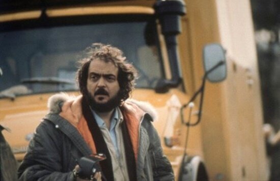 stanley-kubrick-on-the-set-shining-filmloverss