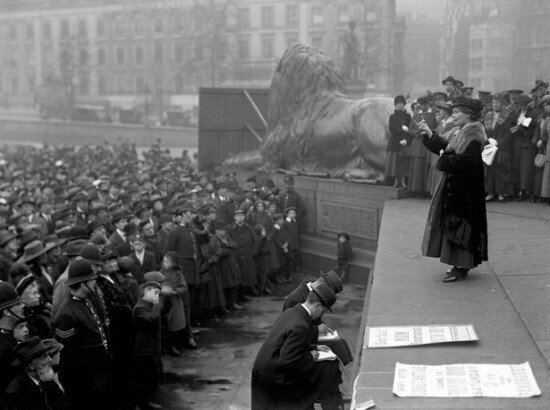 suffragette-vote-for-women-filmloverss