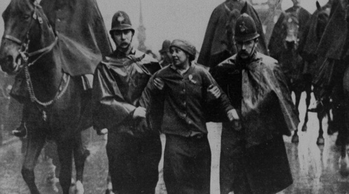 Trafalgar Meydanı Ayaklanmasından Görüntüler