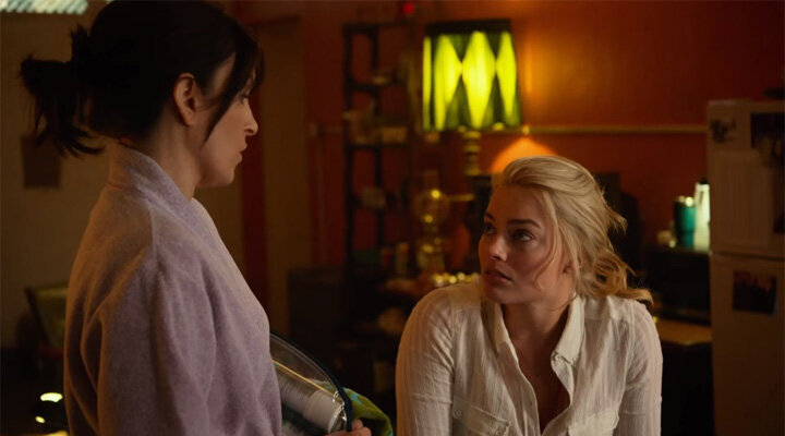 Tina Fey ve Margot Robbie’li Whisky Tango Foxtrot’tan Fragman!