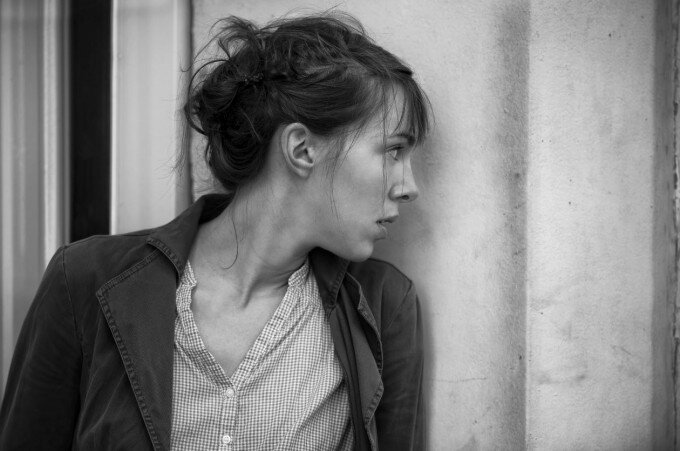 in_the_shadow_of_women_filmloverss