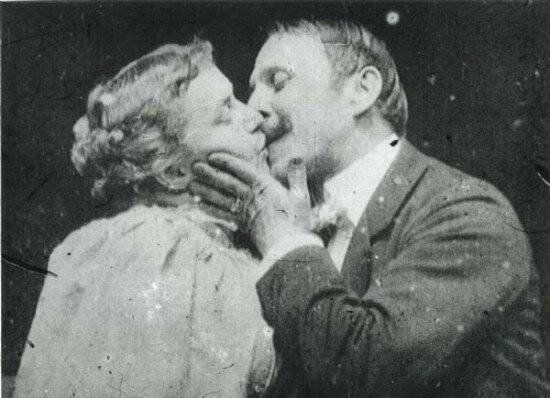 the-kiss-1896-filmloverss
