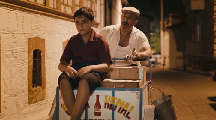 Yüksel Aksu’nun Yeni Filmi İftarlık Gazoz’dan Fragman Yayınlandı!