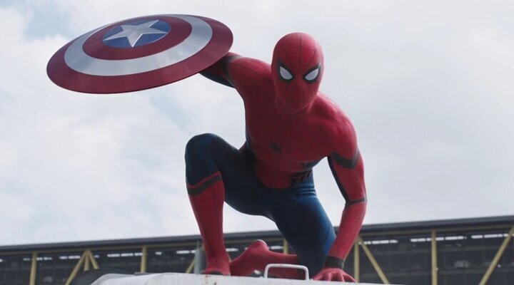 Yeni Spider-Man Filminin İsmi Spider-Man: Homecoming Olacak!