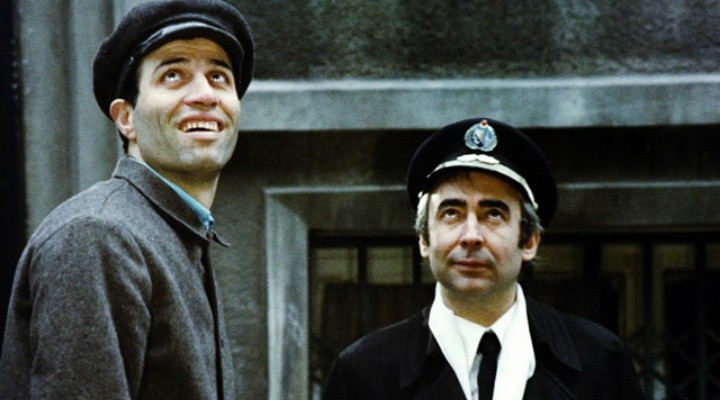 16 Eşsiz Gif ile Yeşilçam’ın Unutulmaz Sahneleri!