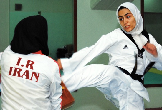 kick-in-iran-filmloverss