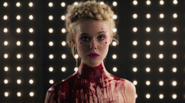 The Neon Demon’dan Elle Fanning’li Yeni Görsel!