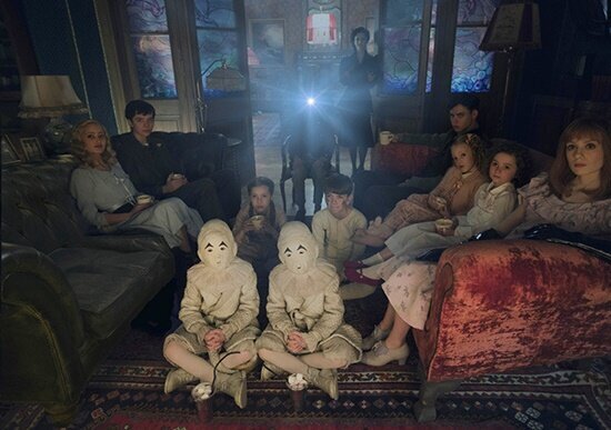 tim-burton-miss-peregrines-3-filmloverss